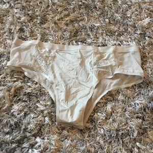 AERIE UNDERWEAR SIZE XL